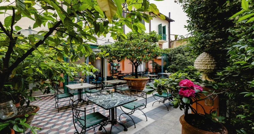 Hotel Palazzo dal Borgo view 2