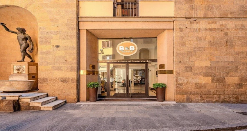 Hotel Pitti Palace al Ponte Vecchio view 2