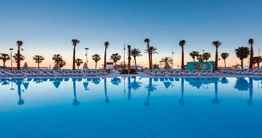 Beachfront all-inclusive comfort with exceptional family-friendly facilities on Spain’s Costa del Sol view 3