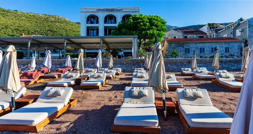 Hotel Riva by Aycon view 2