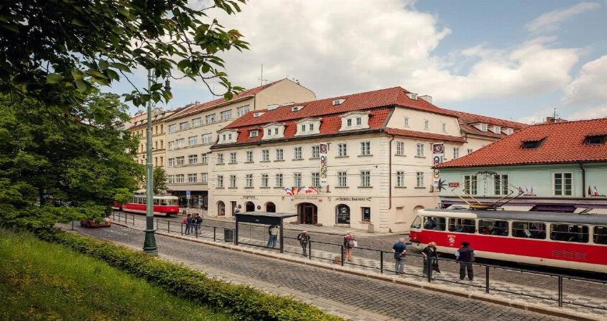 Hotel Roma Prague view 2