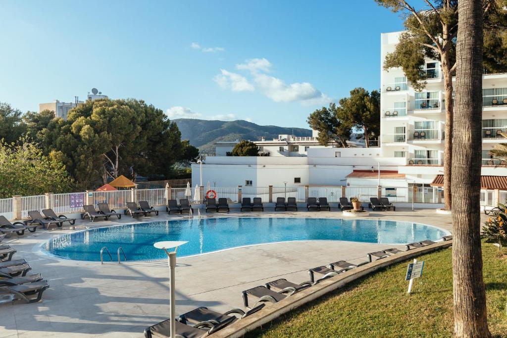 ILUNION Palmanova Mallorca view 2