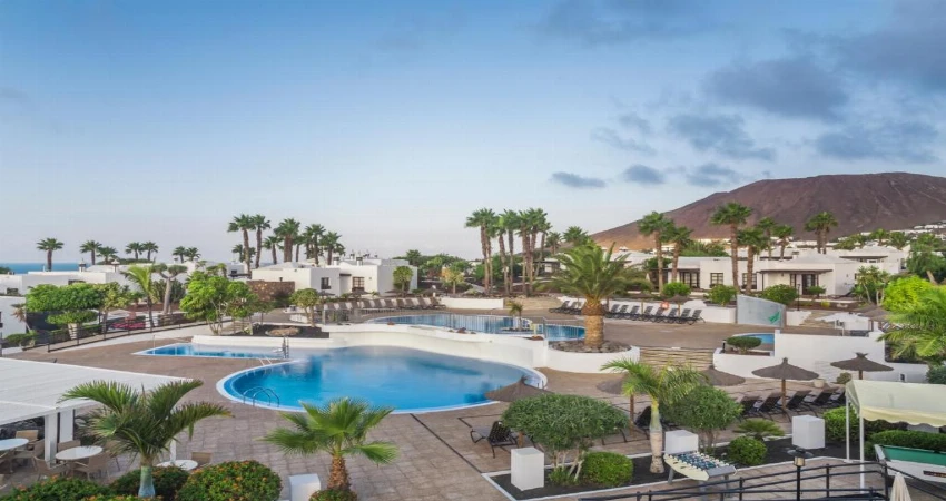 Jardines del Sol view 3