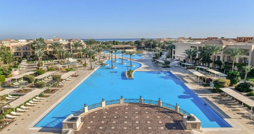 A spectacular beachfront escape packed with pools, slides and Red Sea sunshine view 3