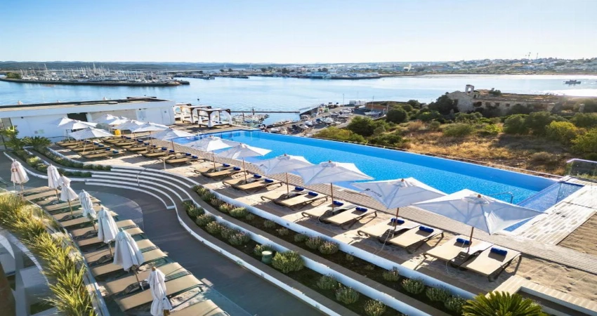 Jupiter Marina Hotel view 2