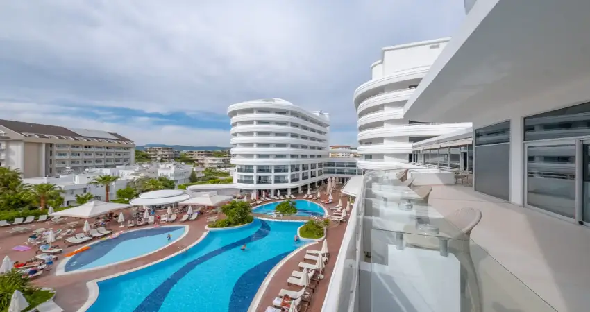 Laguna Beach Alya Resort & Spa Hotel