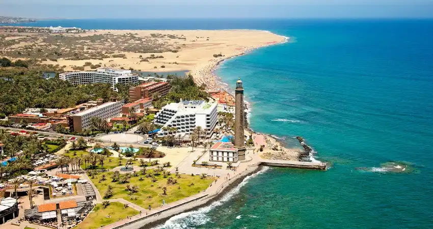 Las Palmas & Maspalomas Twin-Centre Holiday: Cultural City Stay & Gran Canaria Dunes Escape view 2
