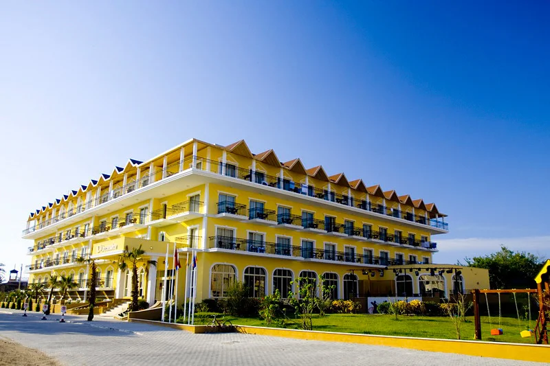 L'oceanica Beach Resort Hotel view 3