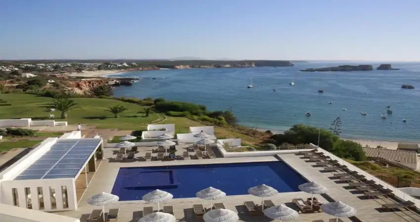Memmo Baleeira Hotel Sagres view 2
