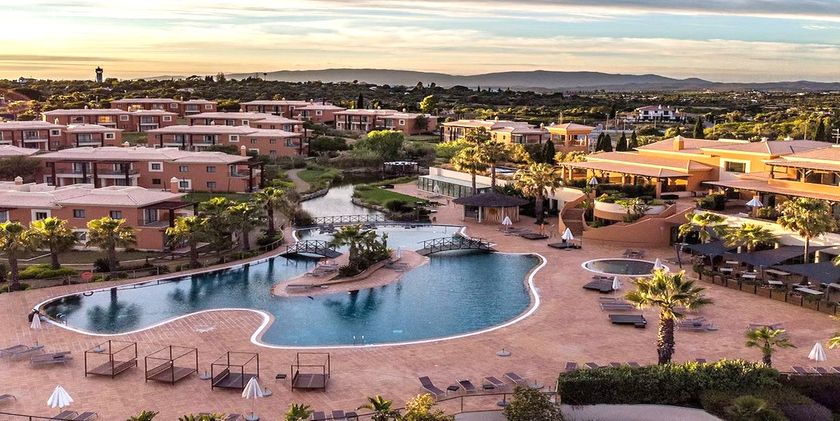 Monte Santo Resort