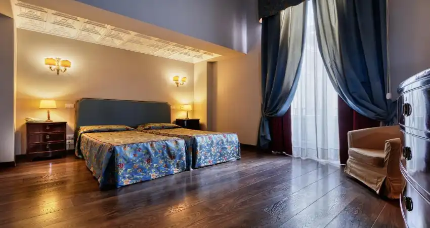 Naples 5