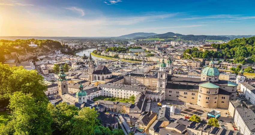 NH Danube City