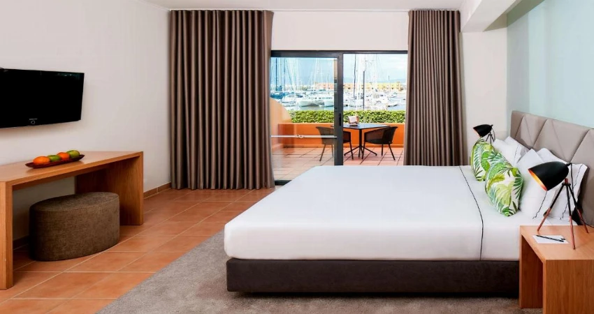 Free Room Upgrade