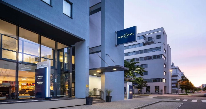 Novotel Suites Wien City Donau view 3