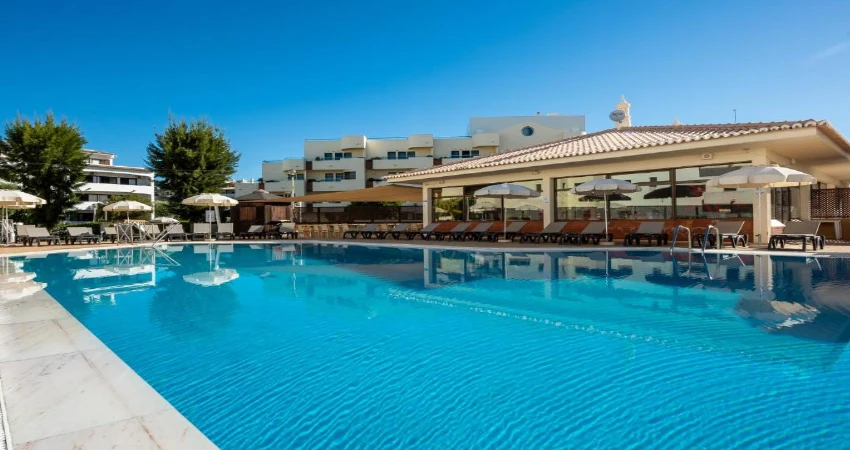Oceanus Aparthotel view 2