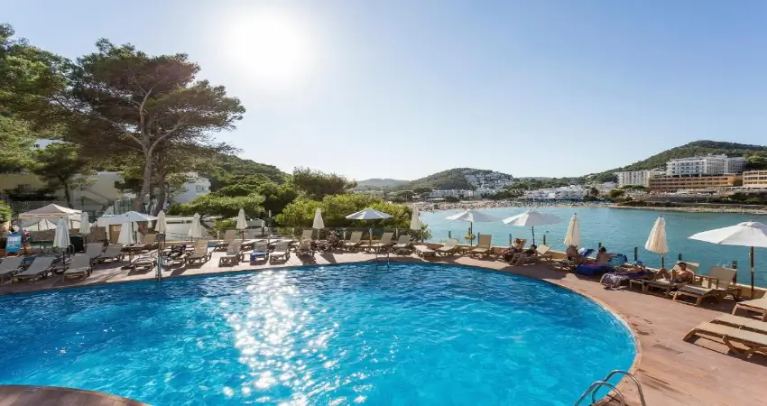 Palladium Hotel Cala Llonga view 3