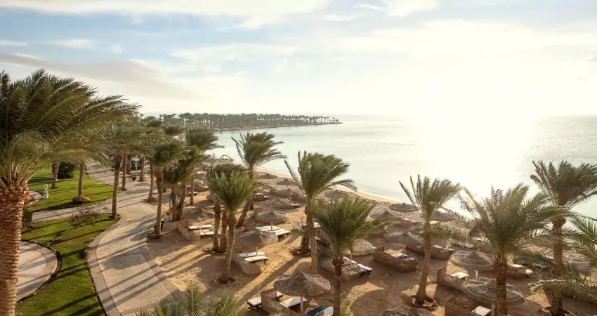 Palm Royale Resort - Soma Bay view 3
