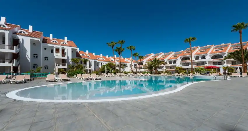 Paradise Park Fun Lifestyle Hotel view 2