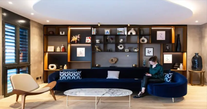 Paxton Paris MLV view 3