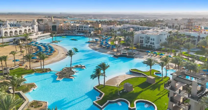 Pickalbatros Sands Hotel - Port Ghalib view 3