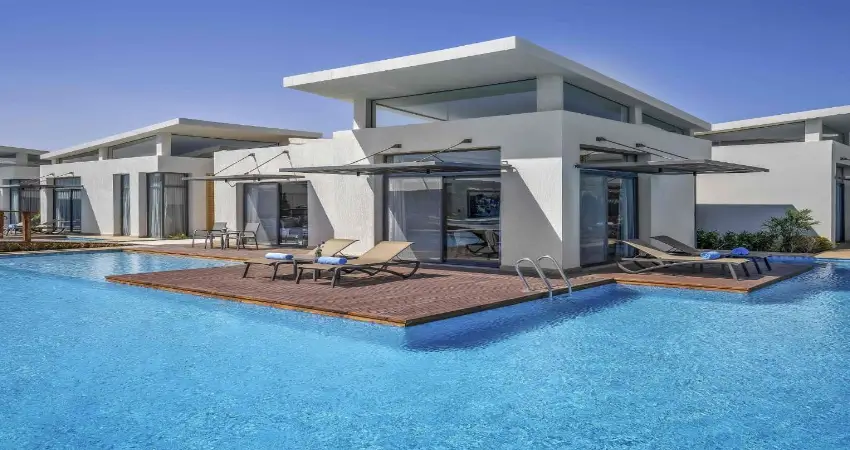 Rixos Premium Magawish Suites & Villas view 3