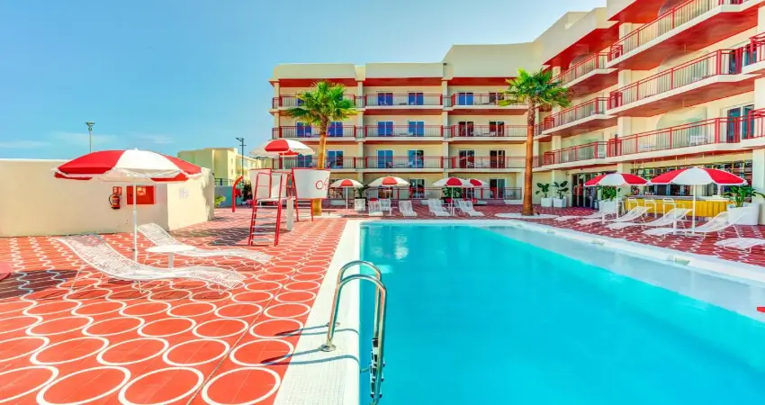Romeo's Motel & Diner view 2