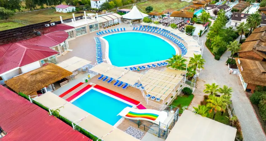 Sahra Su Holiday Village view 2
