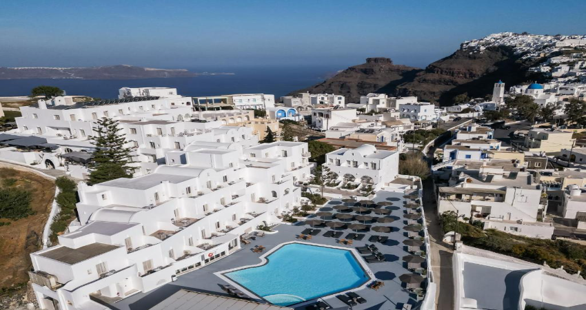Santorini Palace view 3