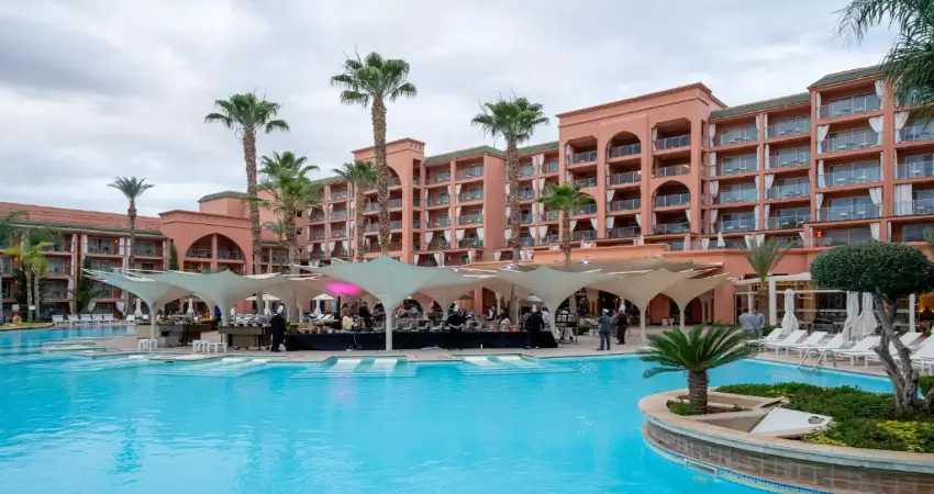 Savoy le Grand Hotel view 3