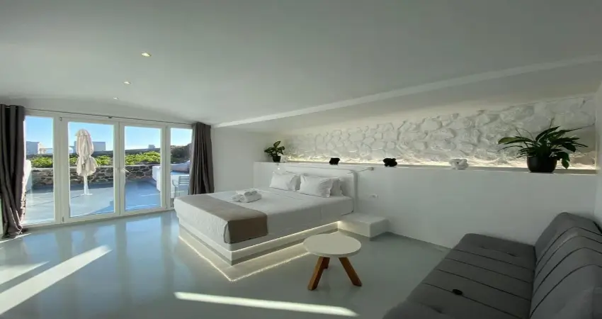 Suite with Balcony/Terrace and Sunset View and Hot Tub