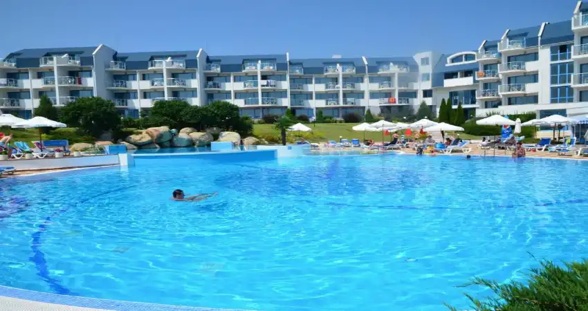 Sineva Beach view 3