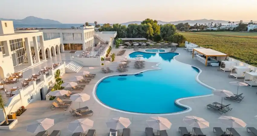 Smy Kos Beach And Splash main view