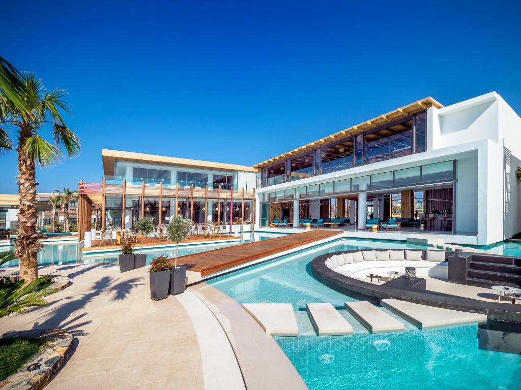 Stella Island Luxury Resort and Spa view 2