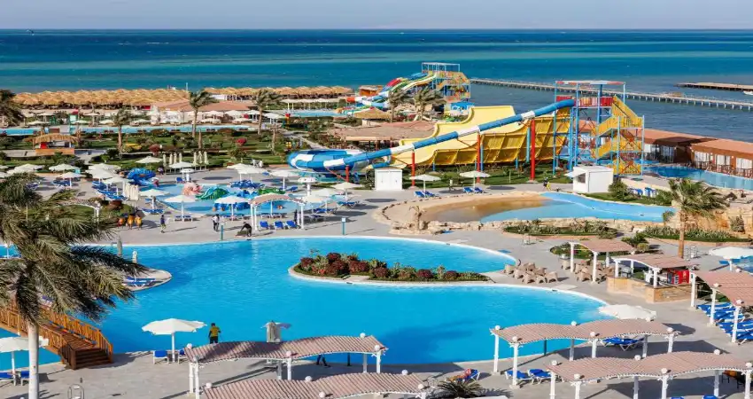 Sunrise Alora Aqua Park Resort view 3