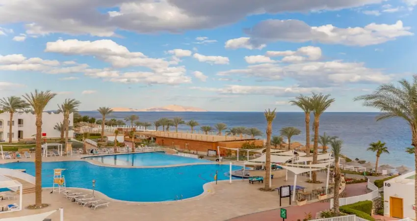 Sunrise Diamond Beach Resort main view