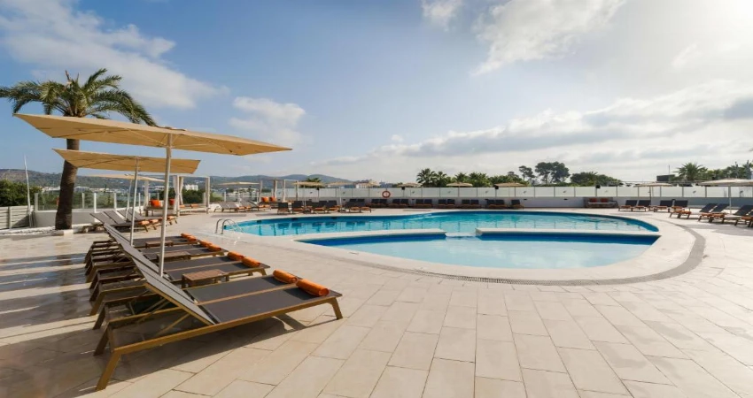 THB Ocean Beach view 2