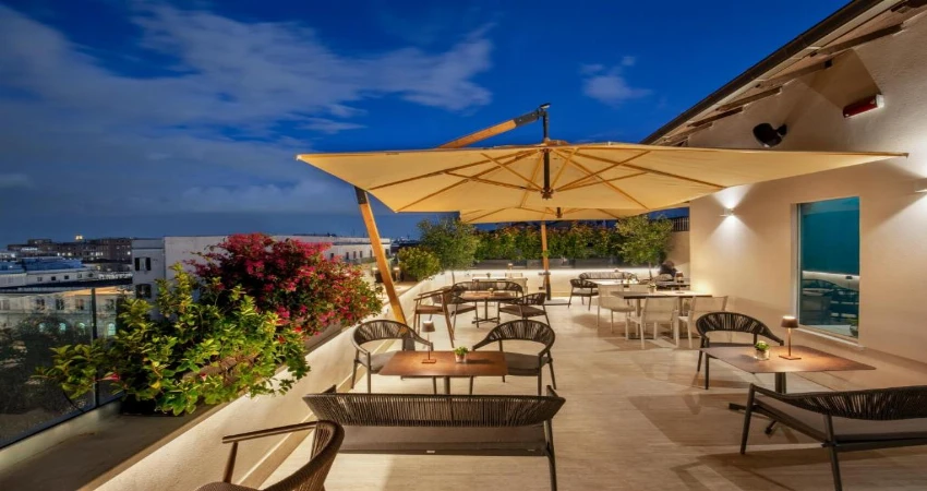 The Guardian Hotel view 3