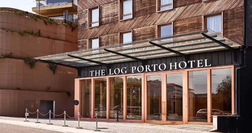 The Log Porto Hotel by Piamonte Hotels view 3