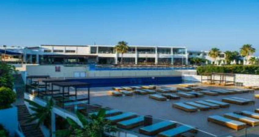 Theo Sunset Bay Holiday Village view 3