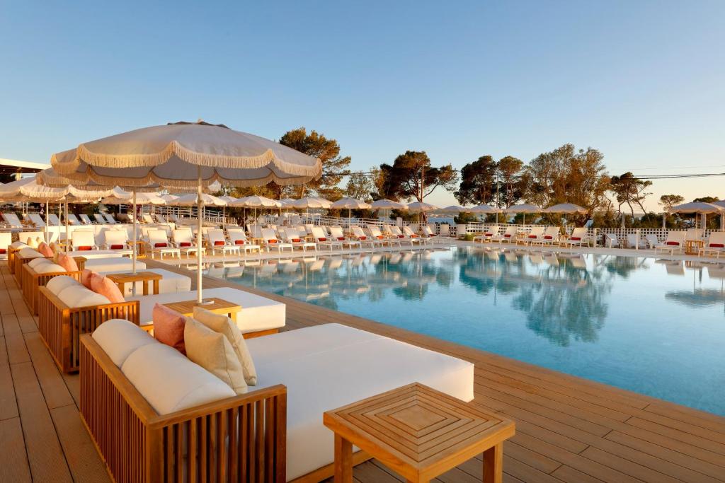 TRS Ibiza Hotel view 3