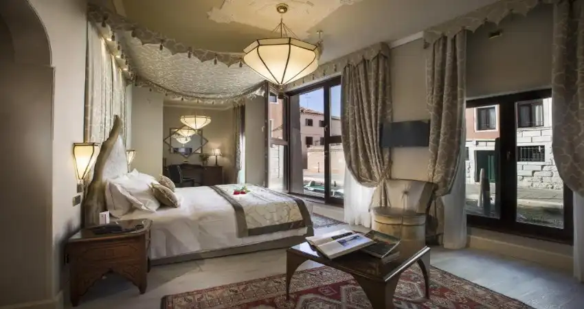 Venice 6