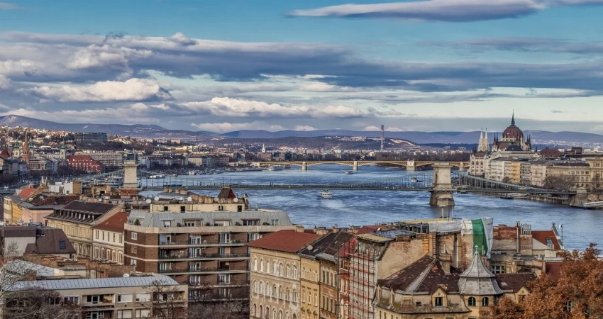 Imperial Europe: Vienna & Budapest with Iconic Experiences view 3
