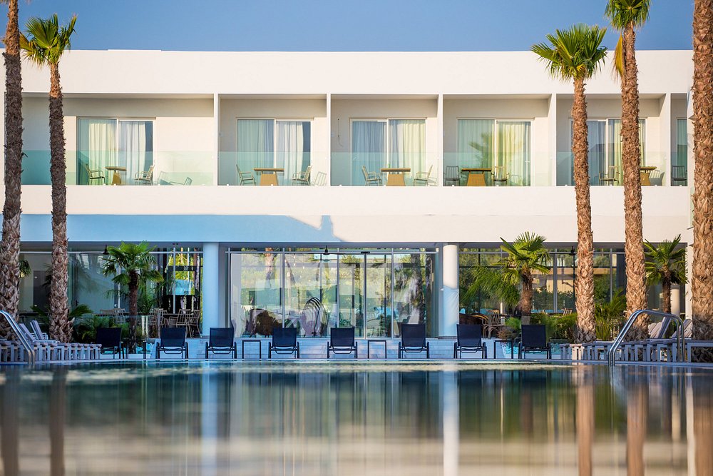 White Dreams Resort view 3
